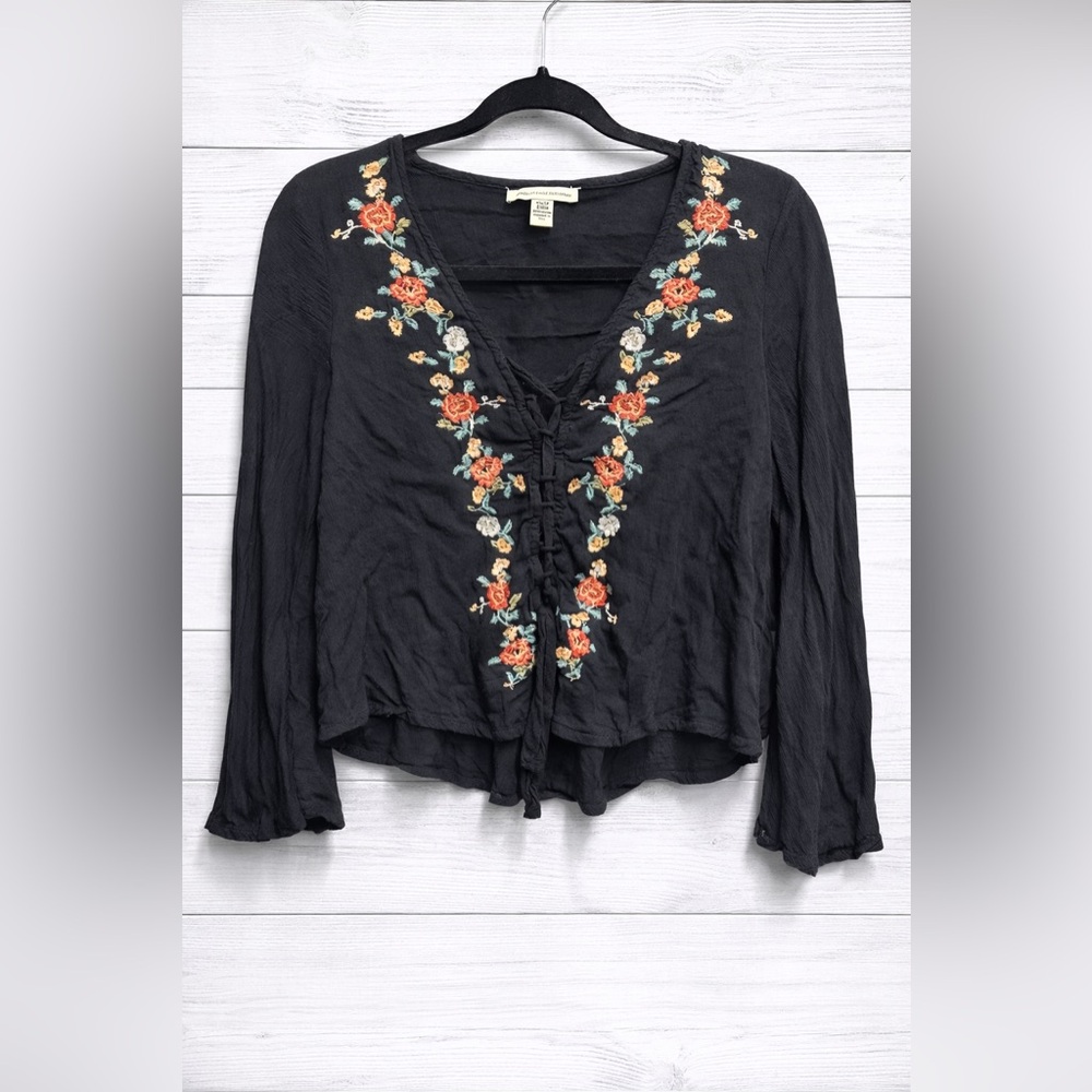 American Eagle Outfitters Black Blouse with Floral Embroidery